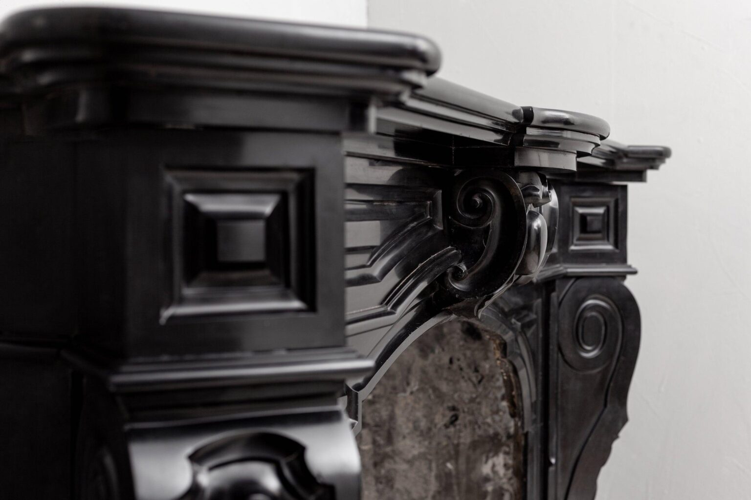 NAPOLEON STYLE NOIR DE MAZY ANTIQUE MARBLE FIREPLACE — detail 1