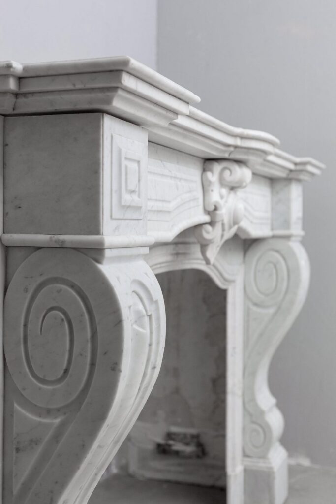 LOUIS XV CARRARA WHITE MARBLE ANTIQUE FIREPLACE