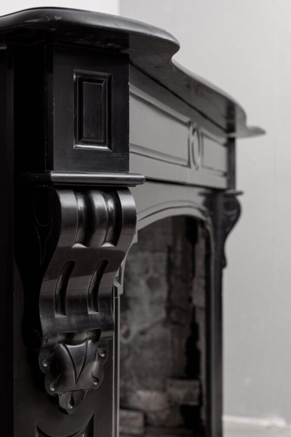 Black marble, surround fireplace, noir de maizy.