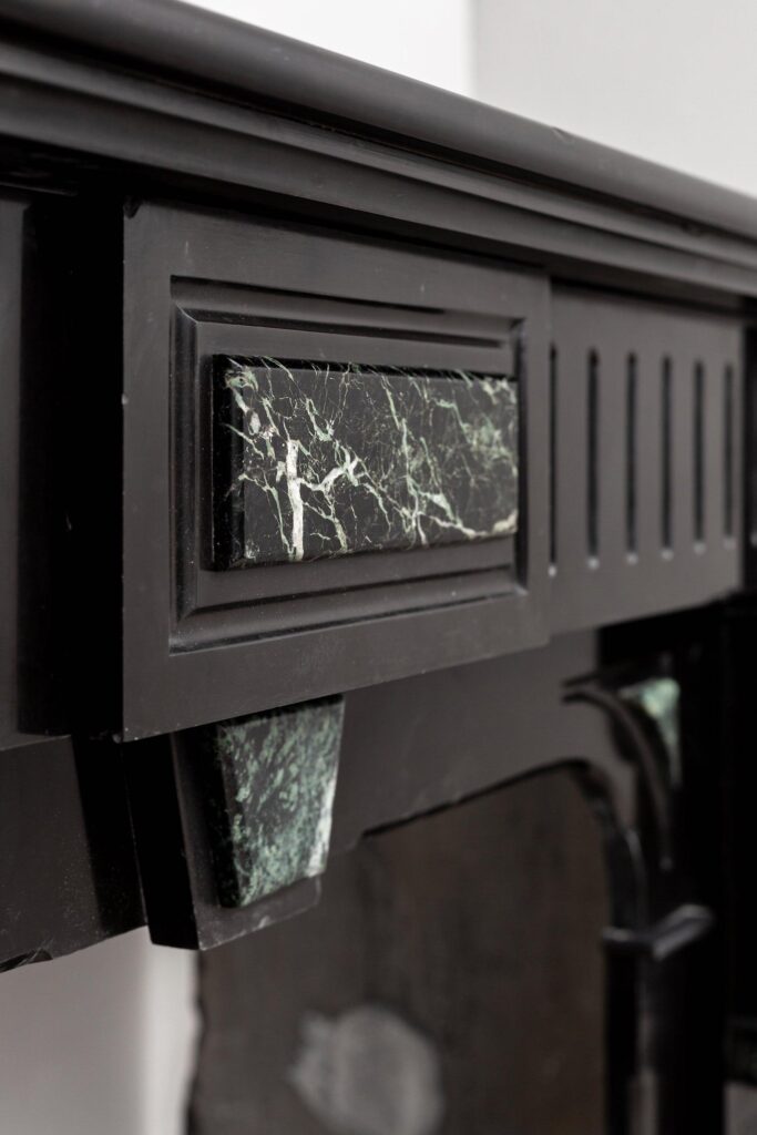 NEOCLASSIC BLACK MARBLE ANTIQUE FIREPLACE