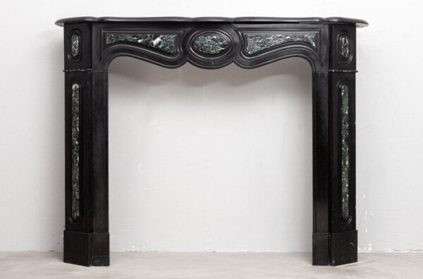 Black marble, surround fireplace, noir de maizy.