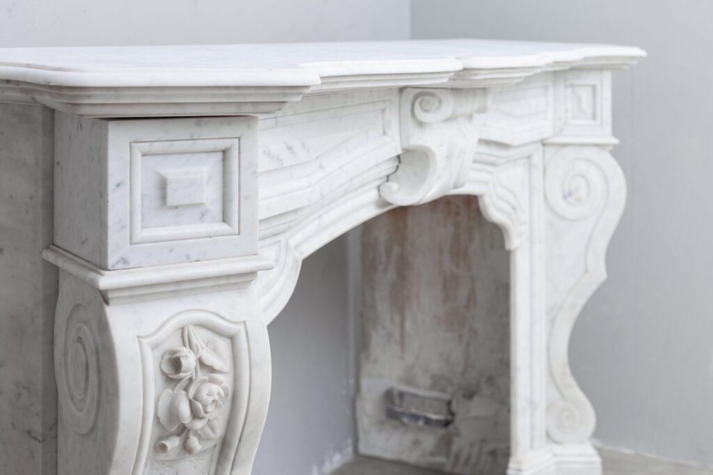 NEOCLASSICISTISCHE WIT MARMEREN ANTIEKE OMLOOP SCHOUW