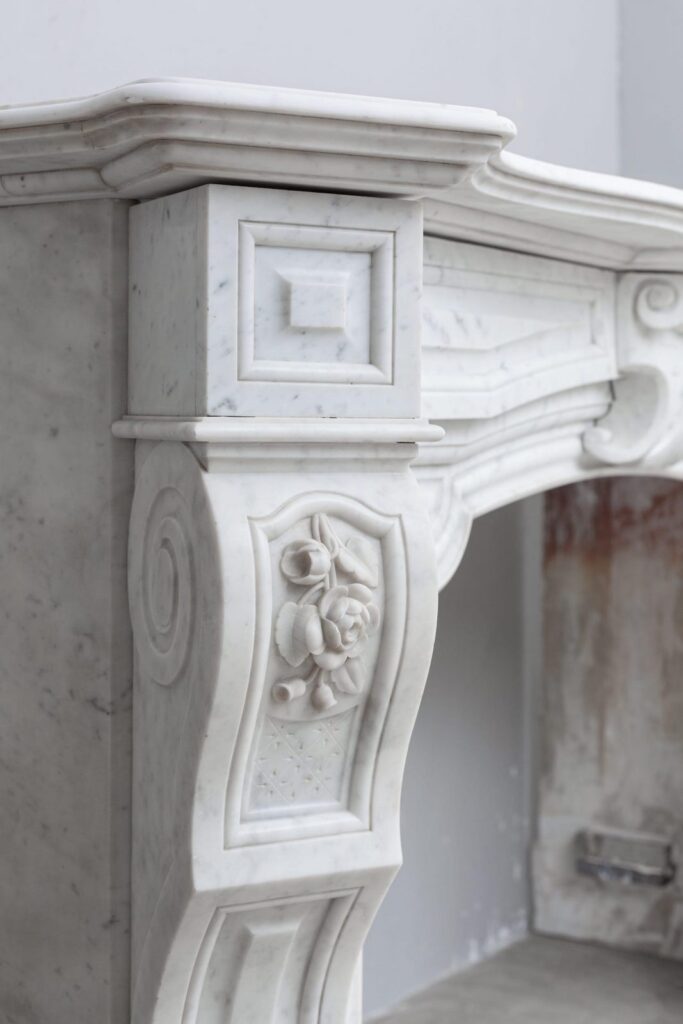 NEOCLASSICISTISCHE WIT MARMEREN ANTIEKE OMLOOP SCHOUW