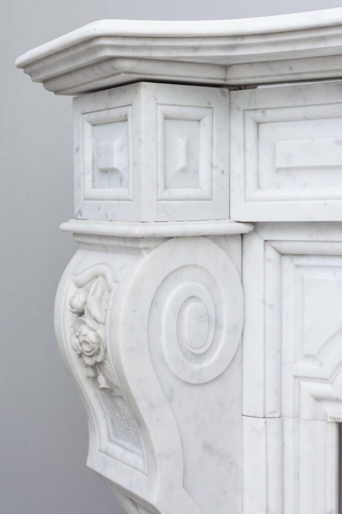 NEOCLASSICISTISCHE WIT MARMEREN ANTIEKE OMLOOP SCHOUW