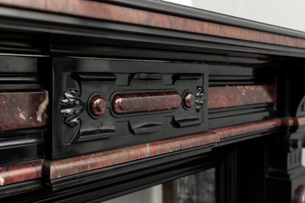 Neoclassicistische Noir De Mazy Antieke Omloop Schouw