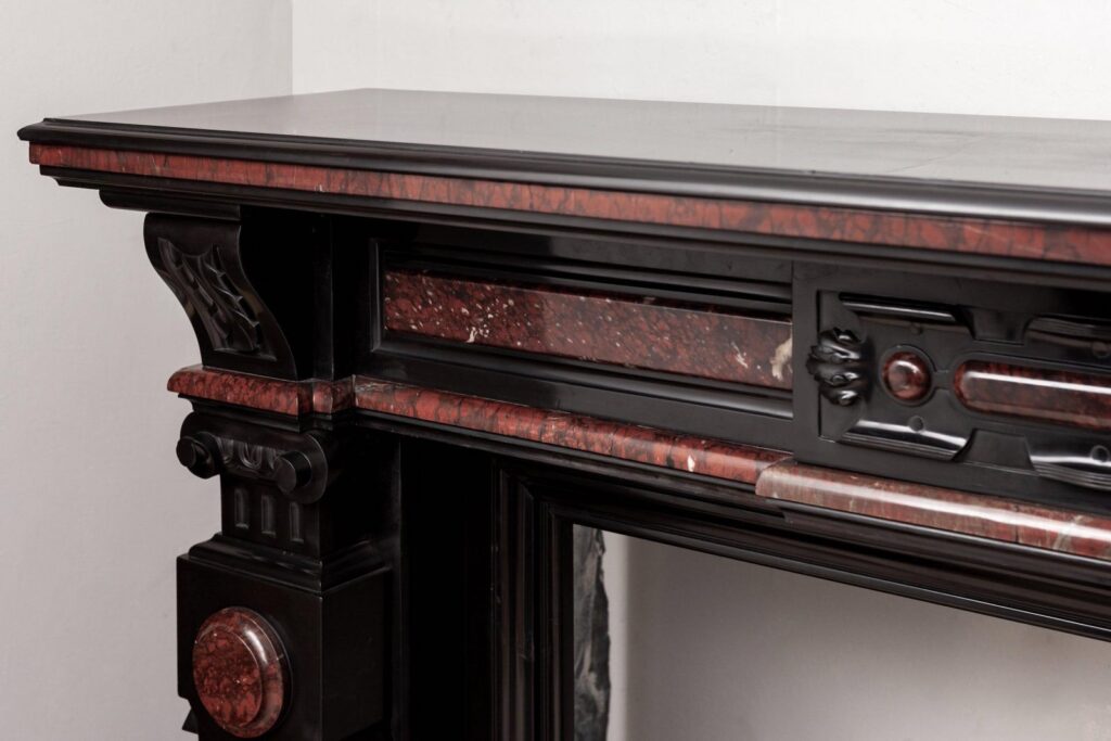 Neoclassicistische Noir De Mazy Antieke Omloop Schouw