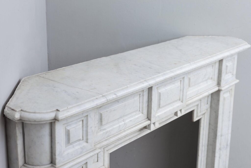 NEOCLASSIC WHITE MARBLE ANTIQUE FIREPLACE