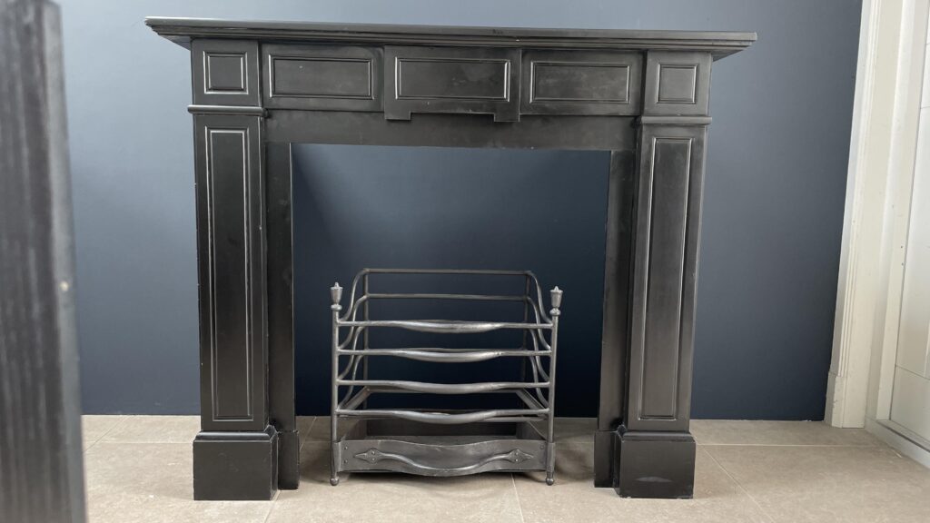 Noir de Mazy Antique Circular Fireplace