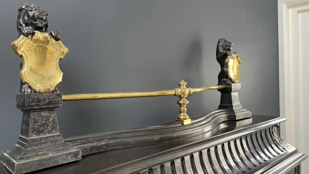 Luxe Franse Antieke Haard Fender — detail 2