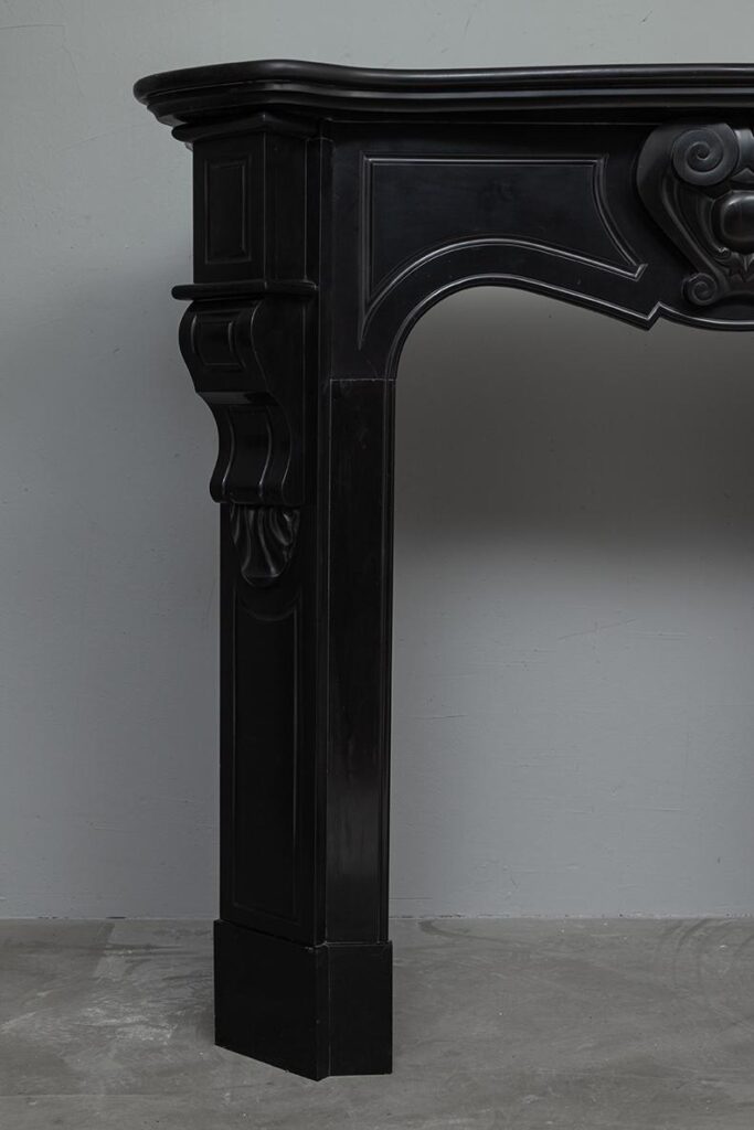 LOUIS XV STIJL NOIR DE MAZY ANTIEKE OMLOOP SCHOUW