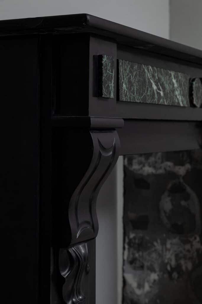 NEOCLASSIC BLACK MARBLE ANTIQUE FIREPLACE