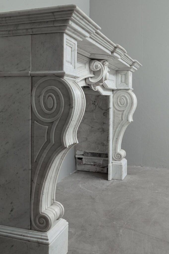 NEOCLASSIC WHITE MARBLE ANTIQUE FIREPLACE