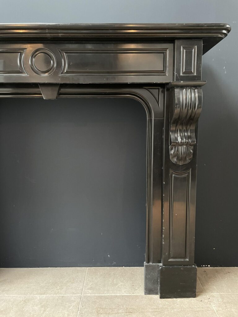 NEOCLASSIC BLACK MARBLE ANTIQUE FIREPLACE (kopie)