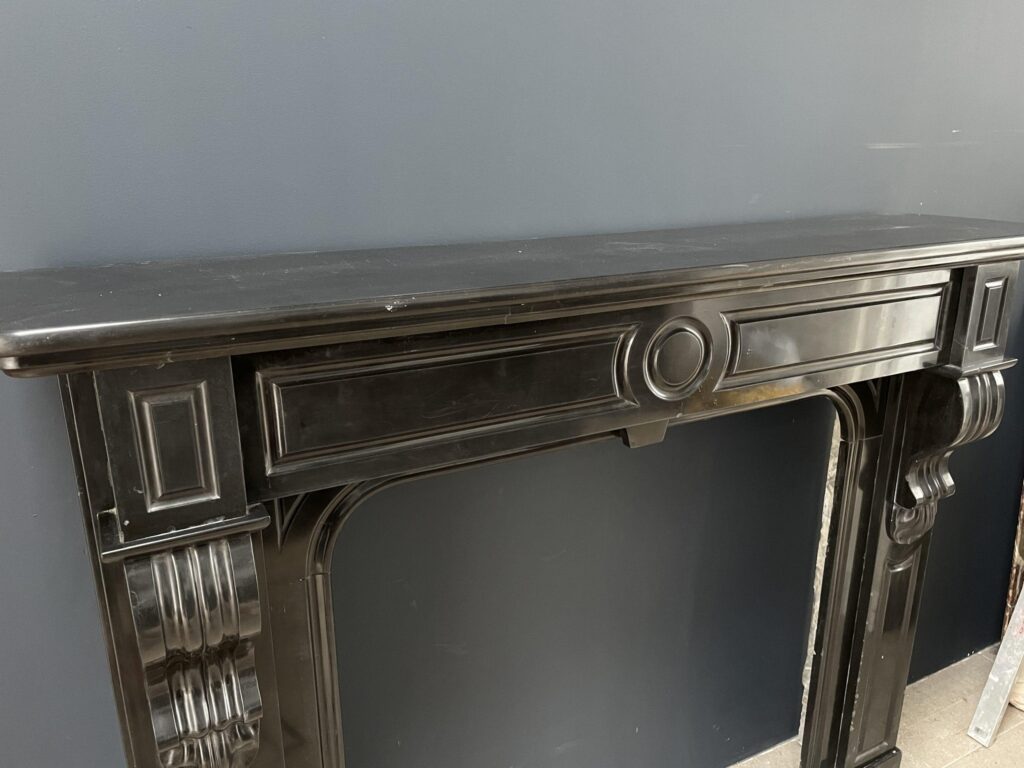 NEOCLASSIC BLACK MARBLE ANTIQUE FIREPLACE (kopie)