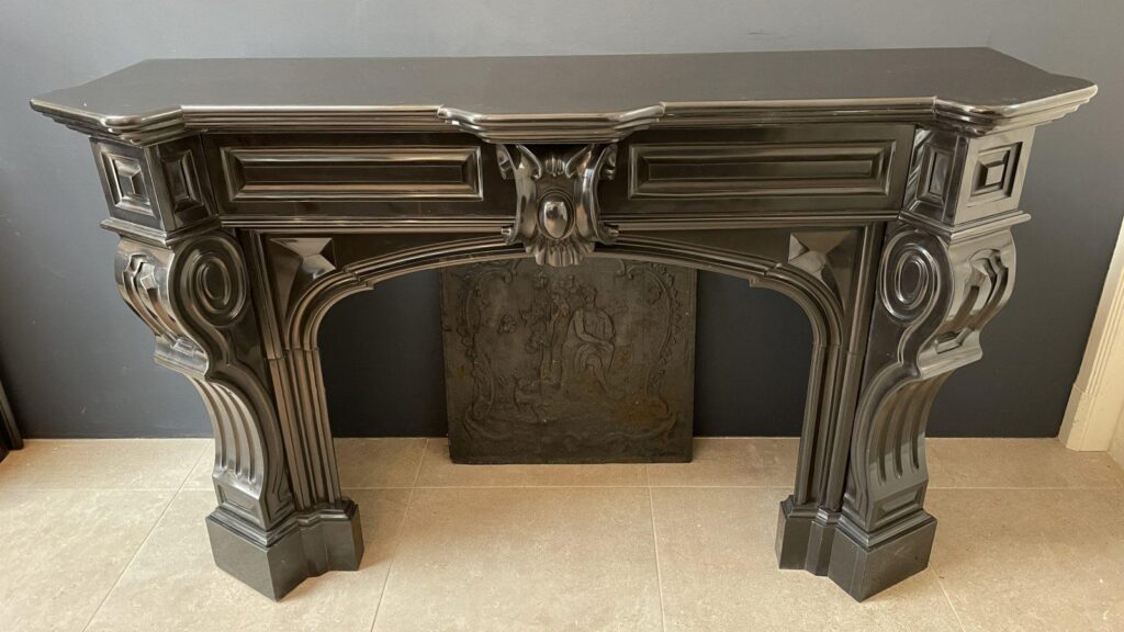 Beautiful Louis XVI Noir de Mazy Antique Circulation Fireplace