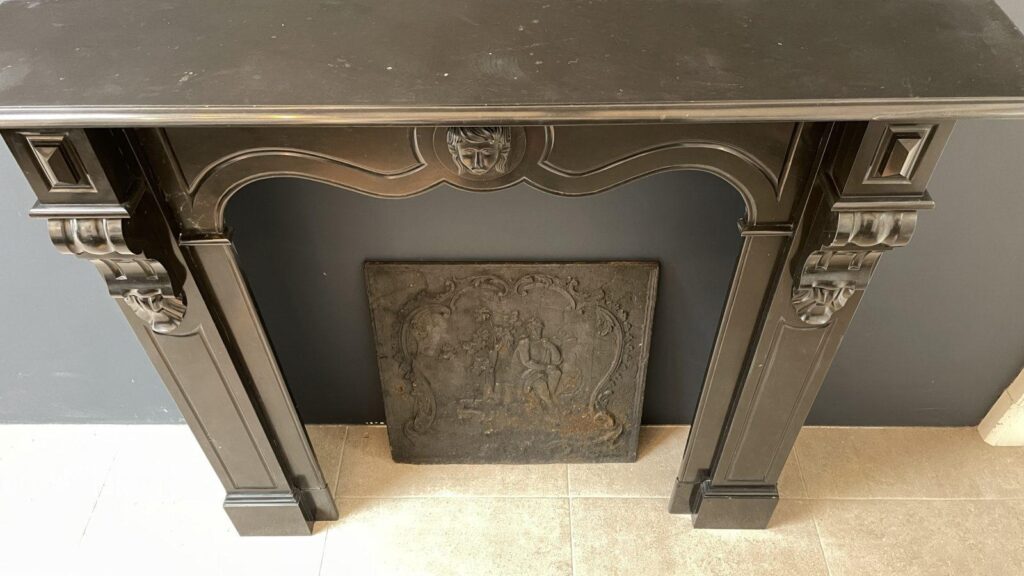BLACK MARBLE NOIR DE MAZY ANTIQUE FIRE PLACE