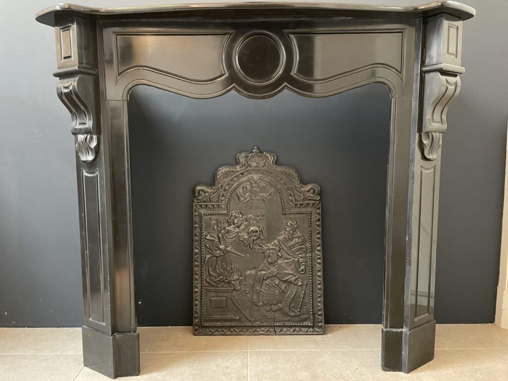 BLACK MARBLE NOIR DE MAZY ANTIQUE FIRE PLACE