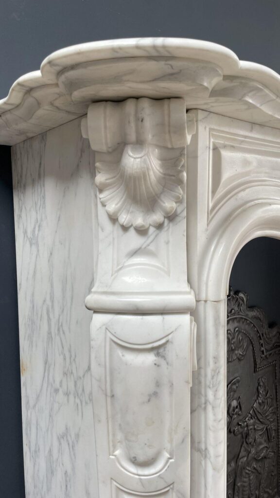 Luxury French Antique Arabescato Marble Circular Fireplace