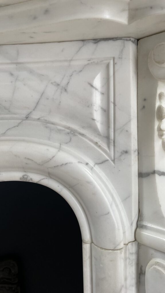 Luxury French Antique Arabescato Marble Circular Fireplace
