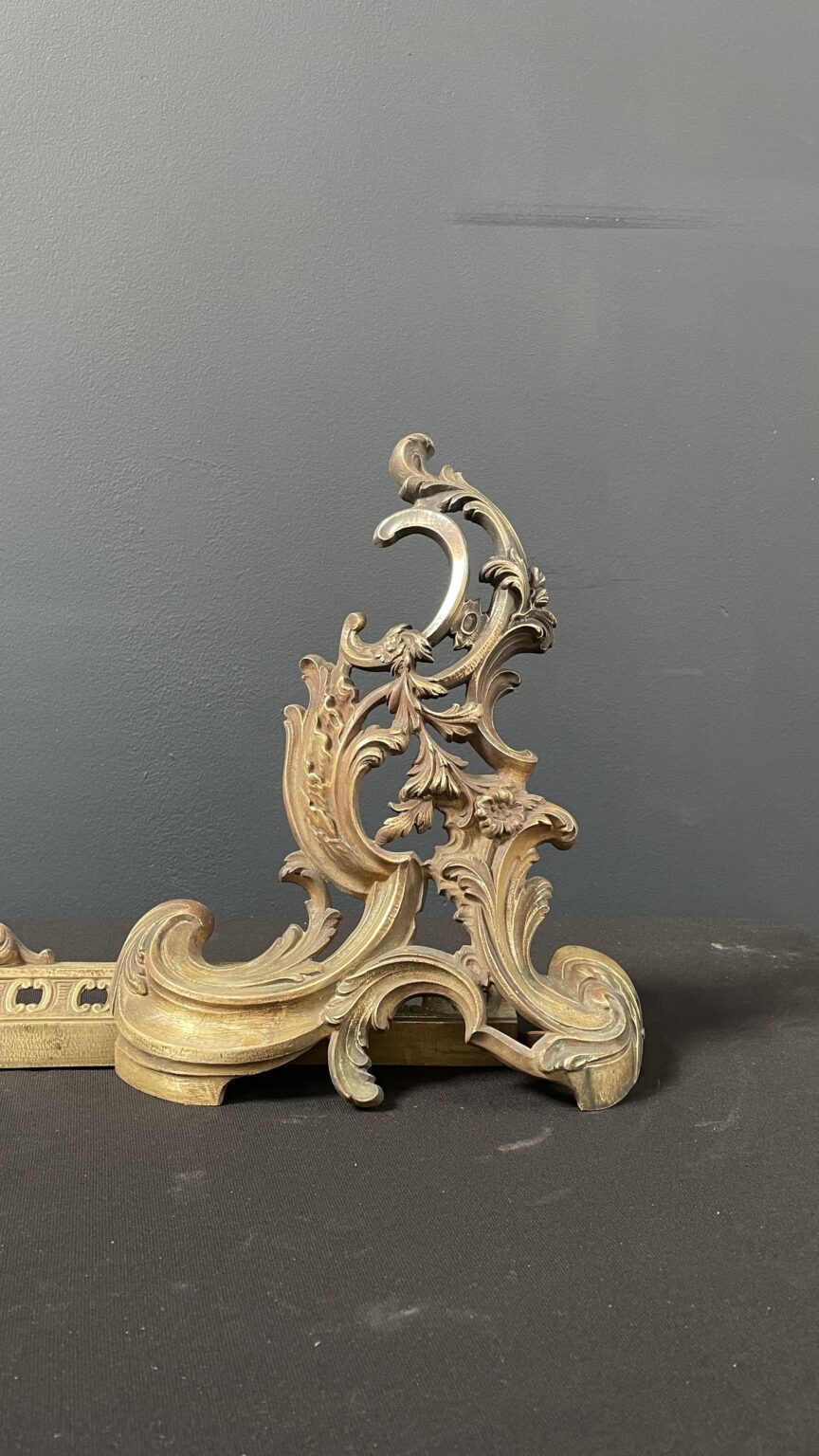 Beautiful Antique French Fender adjustable — detail 2