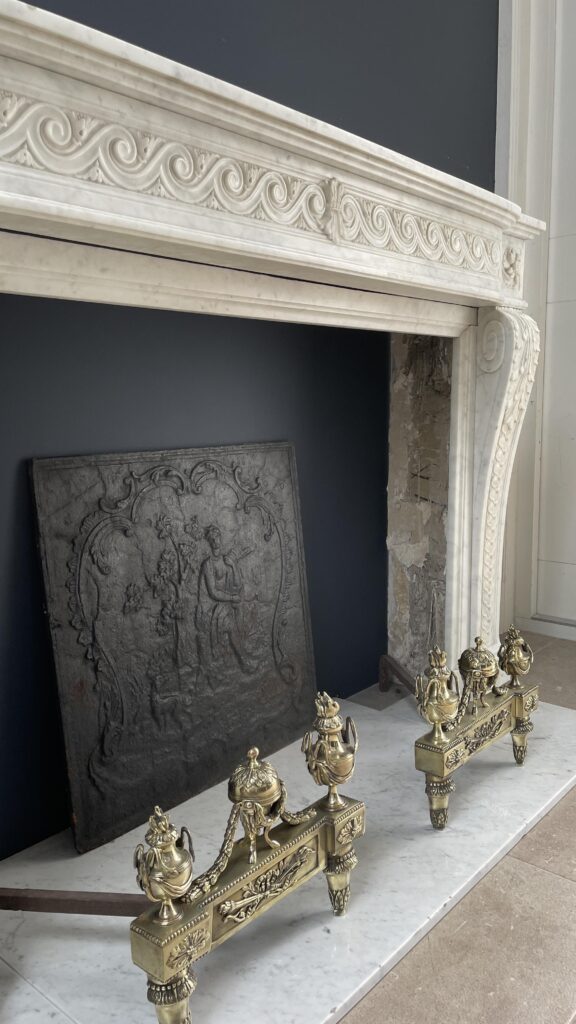 Beautiful Luxury French Antique Front Fireplace Carrara Marmer