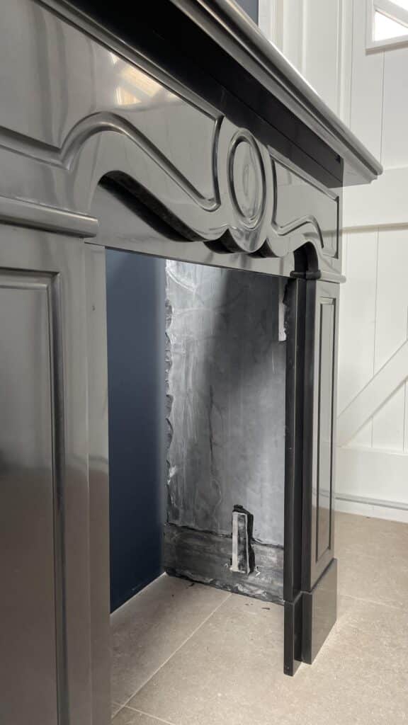 Black Marble Antique Chimney Circulation Model