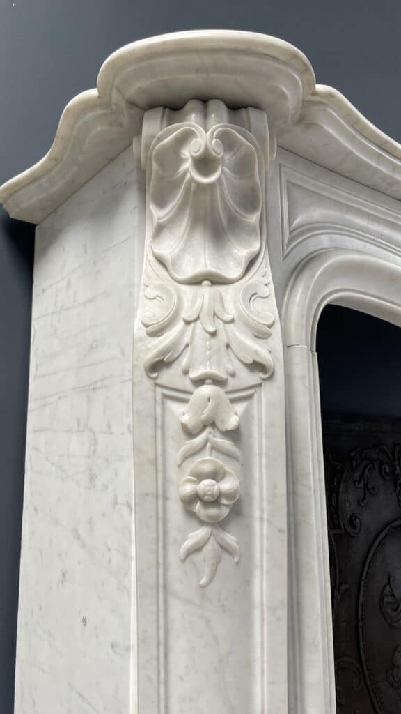 Luxurious French Antique Front Fireplace in Carrara Marble with Floor Plate