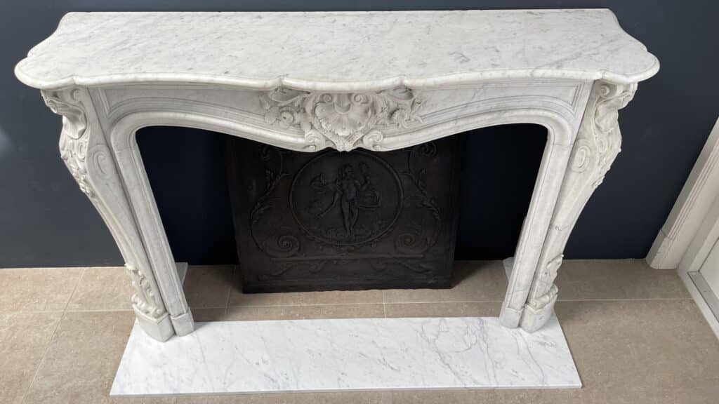 Luxurious French Antique Front Fireplace in Carrara Marble with Floor Plate