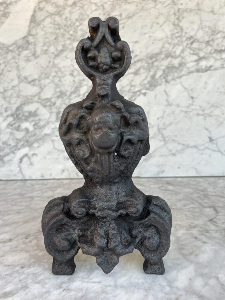 Set Antieke Gietijzeren Vuurbokken
