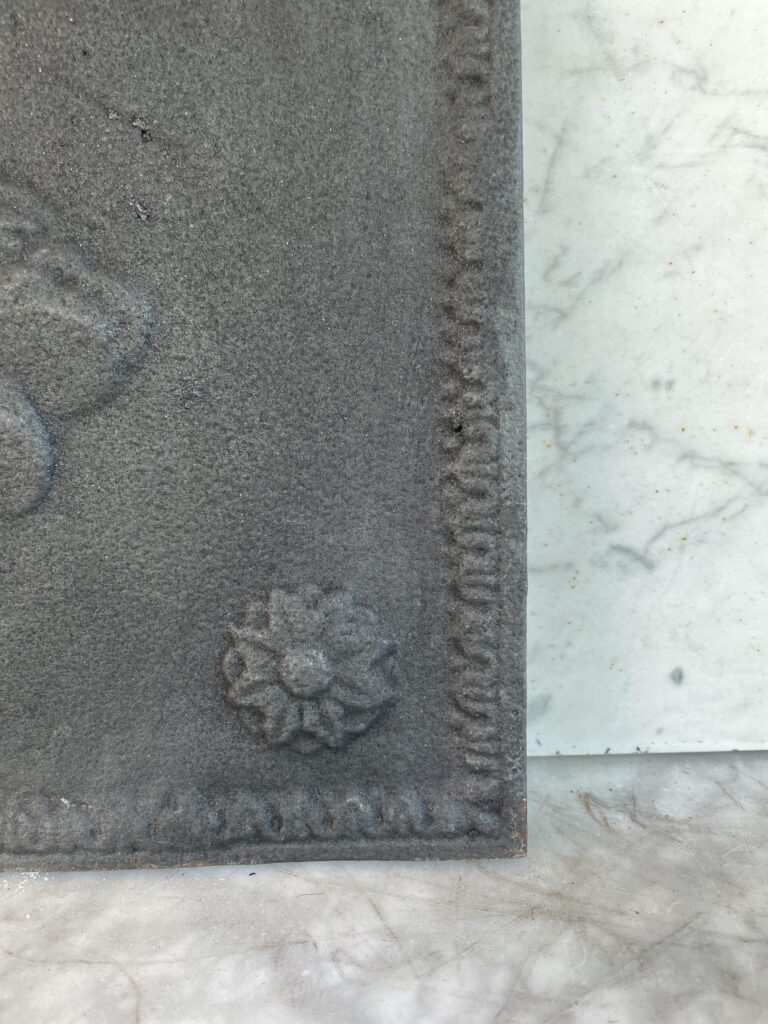 Antique Fireback — detail 2