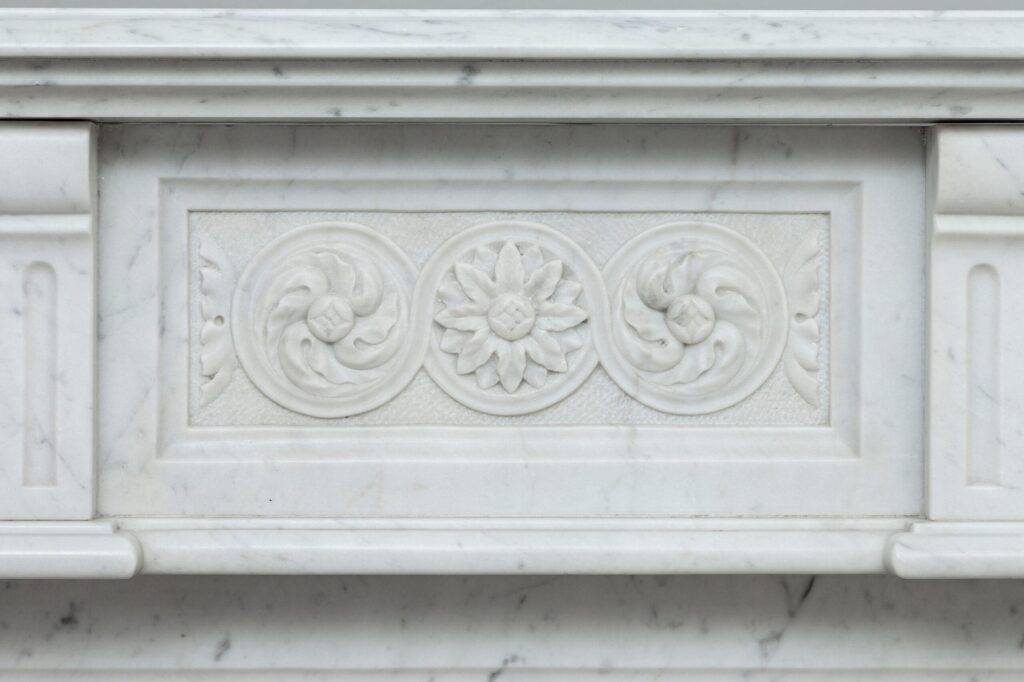 NEOCLASSIC WHITE MARBLE ANTIQUE CIRCULATION FIREPLACE