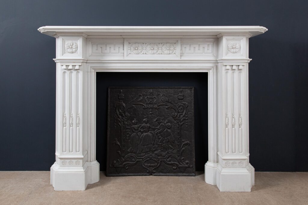 Zeer Exclusieve Helder wit Statuario Marmer Antieke Front Schouw
