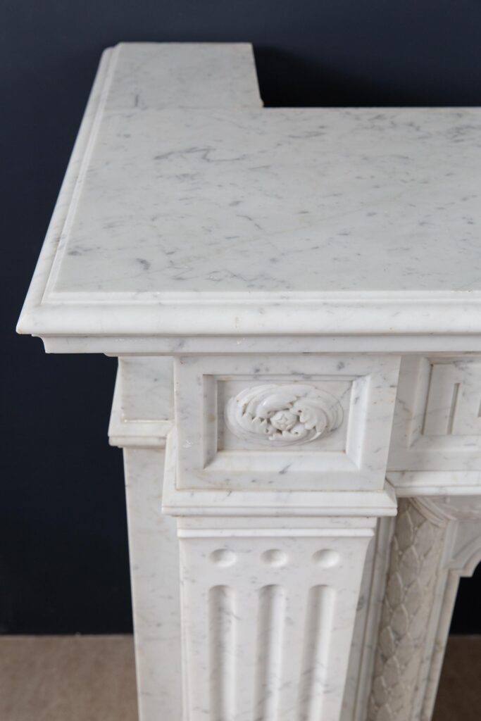 Prachtige Franse Louis VX Carrara Marmer Antieke Omloop Schouw