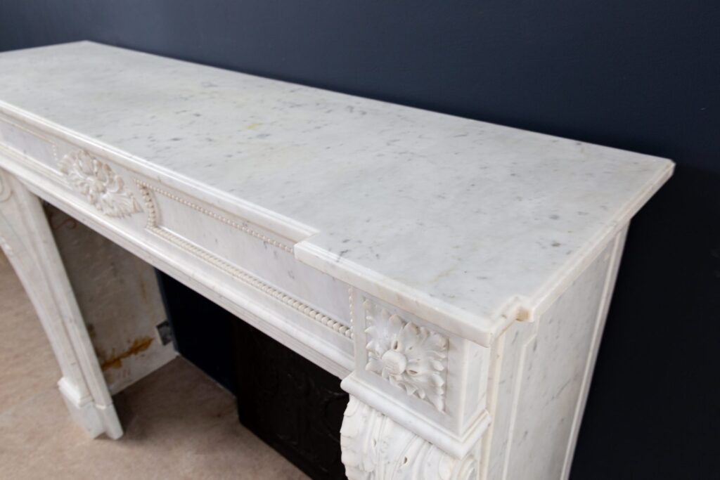 Franse LOUIS XV Carrara Marmer Antieke  Front Schouw