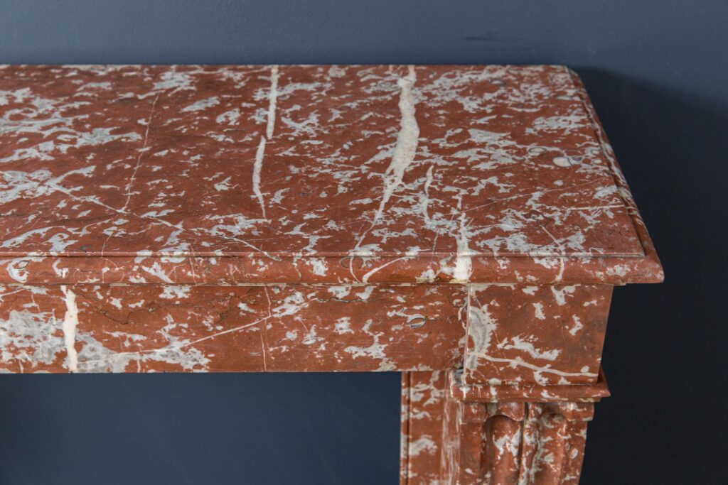 Rood Marmeren Antieke Front Schouw