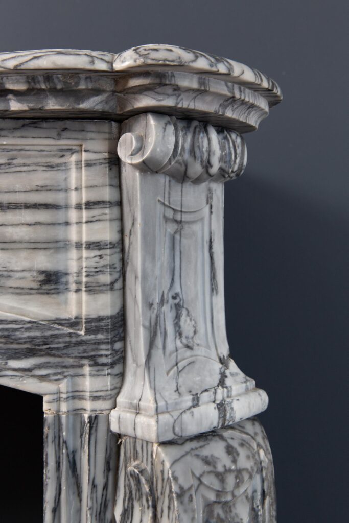 Grijs Marmeren Antieke Front Schouw — detail 2