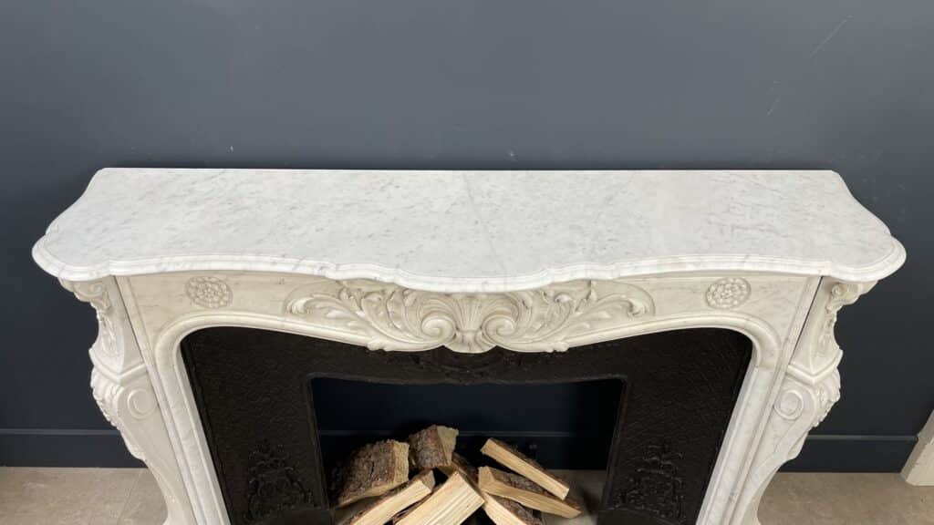 Luxury Antique French Front Shell Fireplace With Cast Iron Inset Fireplace