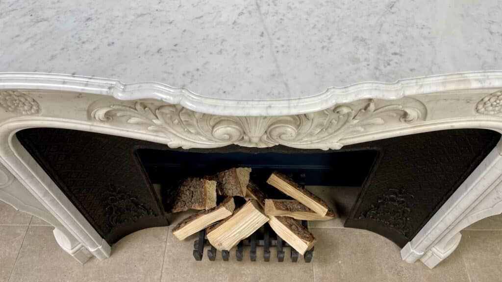 Luxury Antique French Front Shell Fireplace With Cast Iron Inset Fireplace