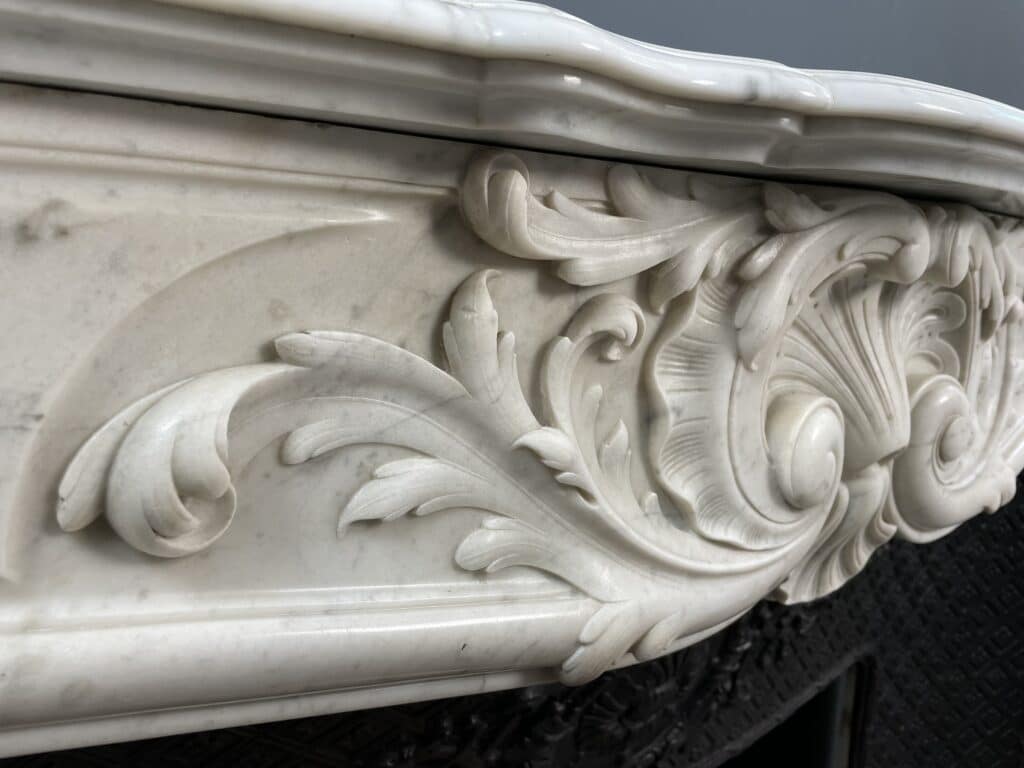 Luxury Antique French Front Shell Fireplace With Cast Iron Inset Fireplace