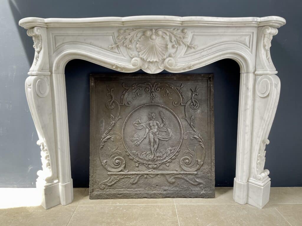 Witte Frontschouw Carrara Marmer