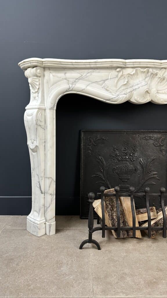 Prachtige Antieke Rococo Frontschouw Wit Marmer