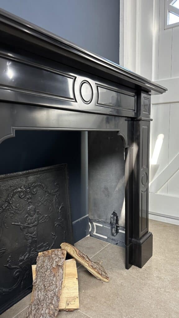 Black Marble Antique Circular Fireplace in Noir de Mazy