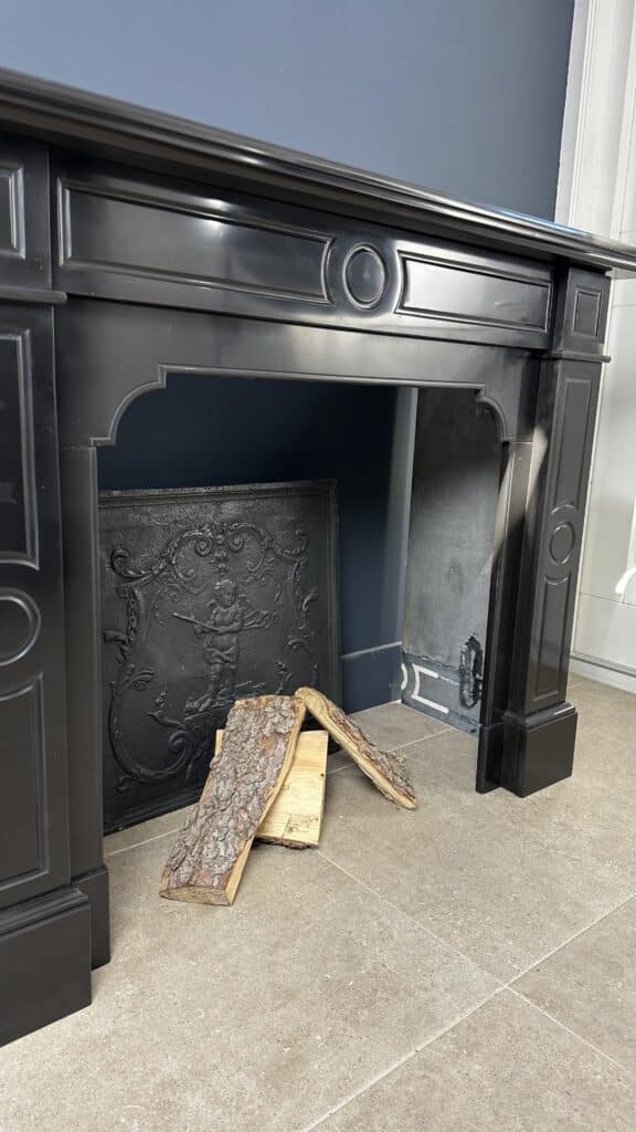Black Marble Antique Circular Fireplace in Noir de Mazy