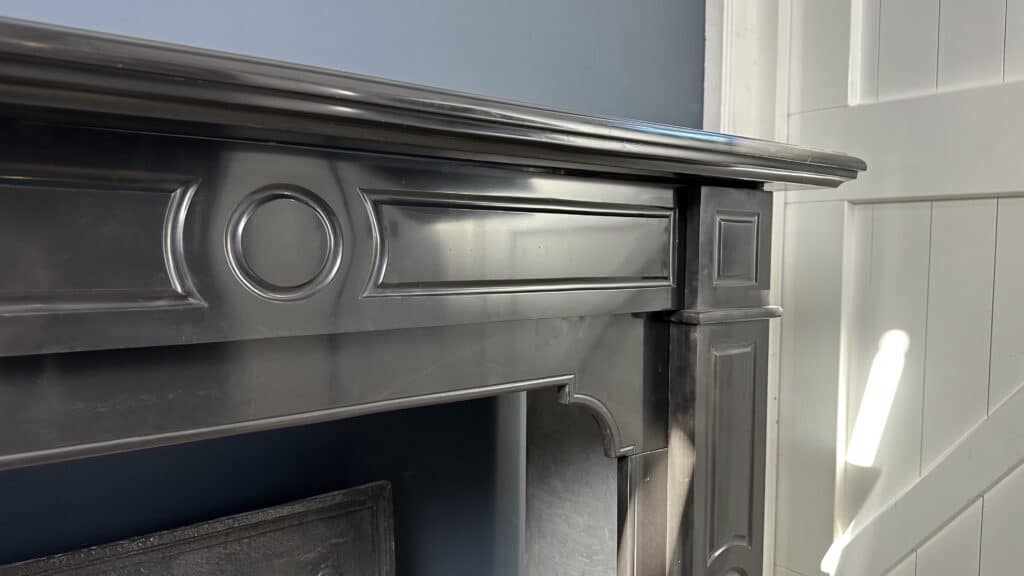 Black Marble Antique Circular Fireplace in Noir de Mazy