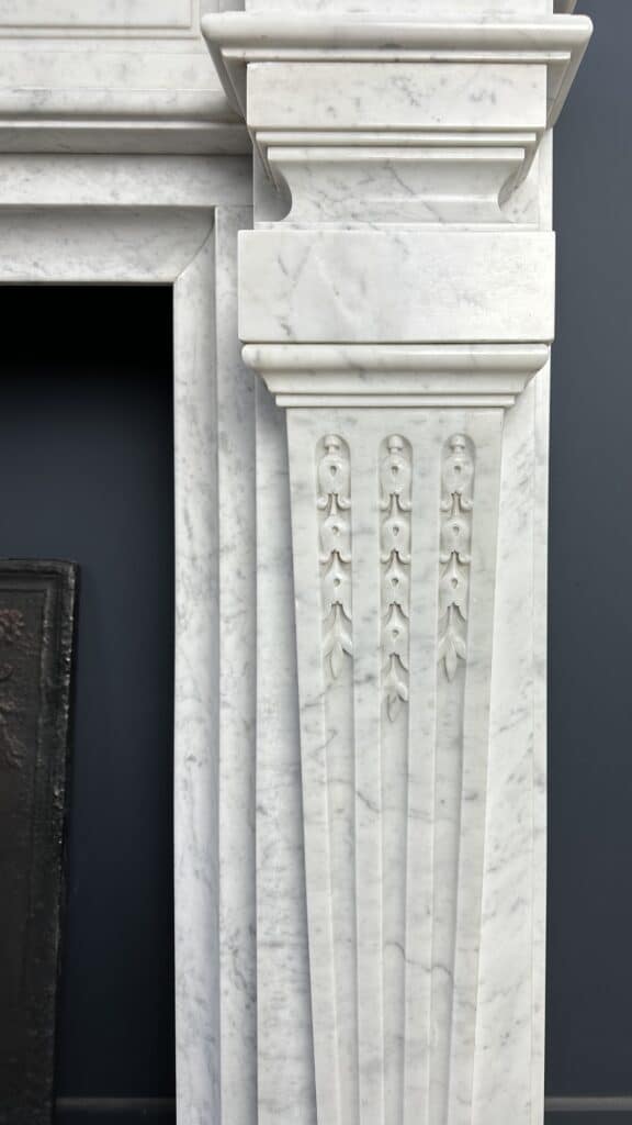 Prachtige Carrara Marmer Antieke Frontschouw Empire