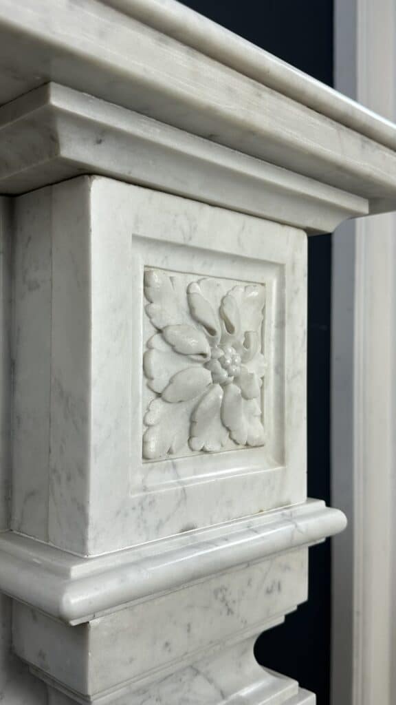 Prachtige Carrara Marmer Antieke Frontschouw Empire