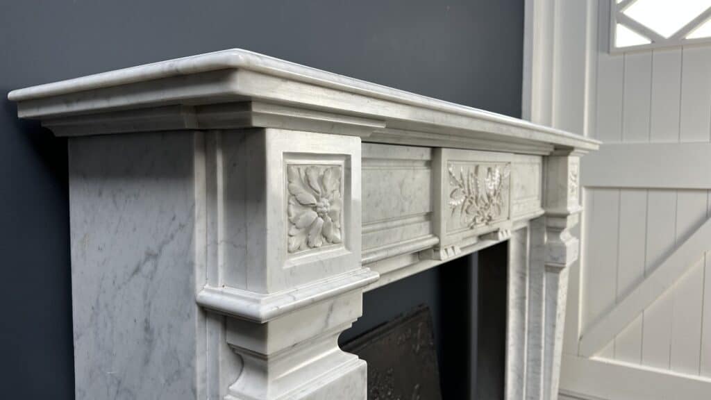 Prachtige Carrara Marmer Antieke Frontschouw Empire
