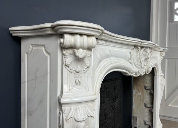 Antieke Franse Schelp Schouw Antqiue Marble Fireplace