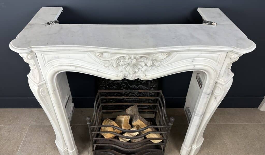 Elegante Witte Antieke Marmeren Omloopschouw
