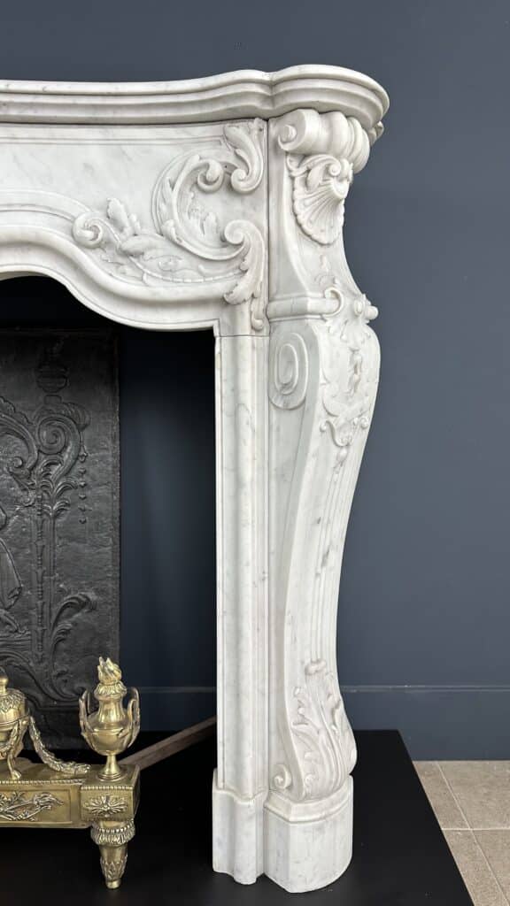 Exclusieve Antieke Louis XV Carrara Wit Marmeren Schouw